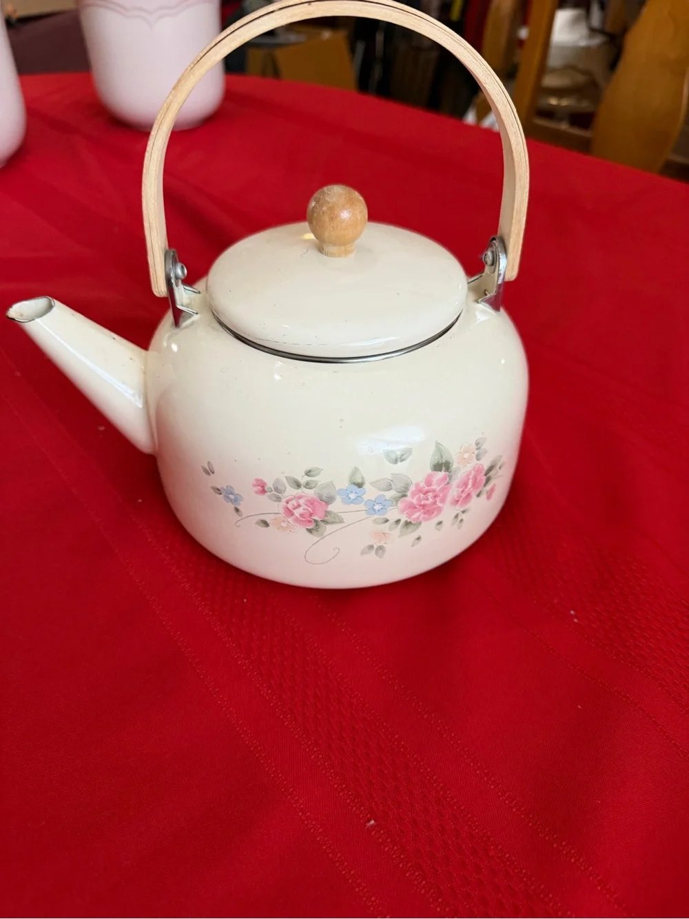 Cream Floral Ceramic Teapot with Wooden Handle